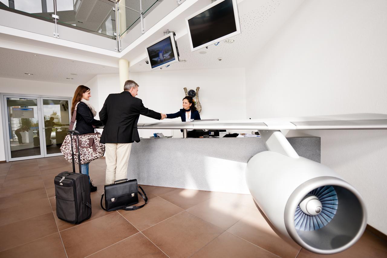 Aircraft Hotel & Events Neuhausen ob Eck Zewnętrze zdjęcie